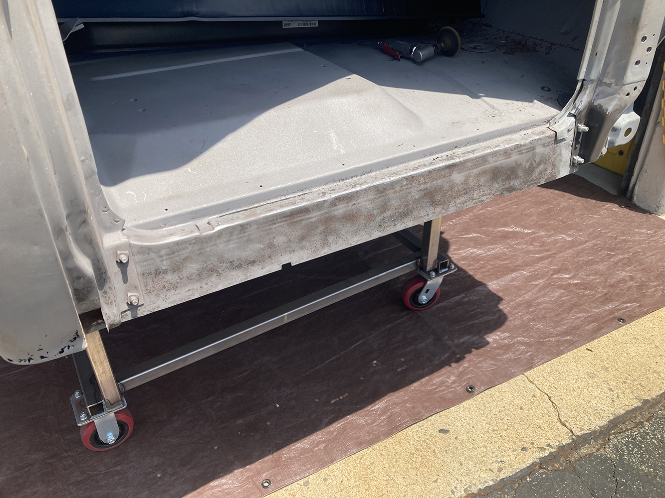 22 Cleaned and prepped rocker panel area ready for installation