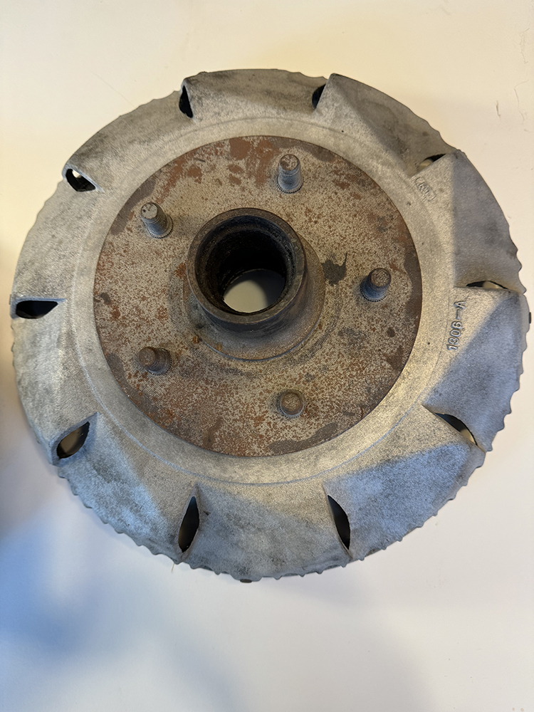 28 Rusty Buick style finned brake drum with cooling slots