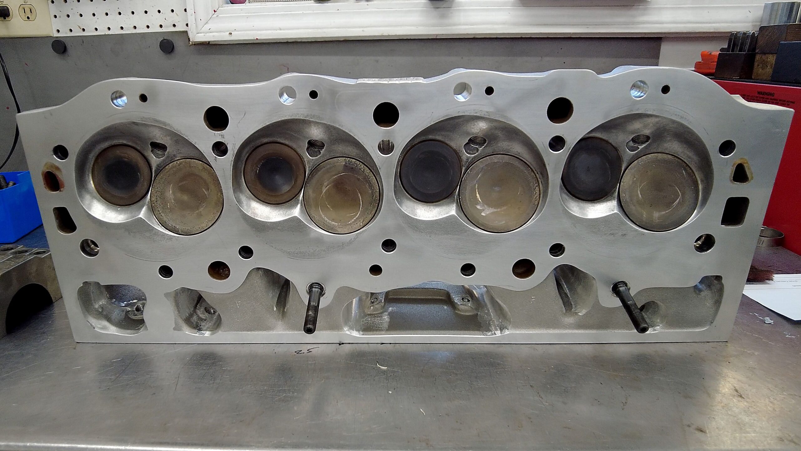 009 CNC ported cylinder head polished combustion chambers high flow big block Chevy heads