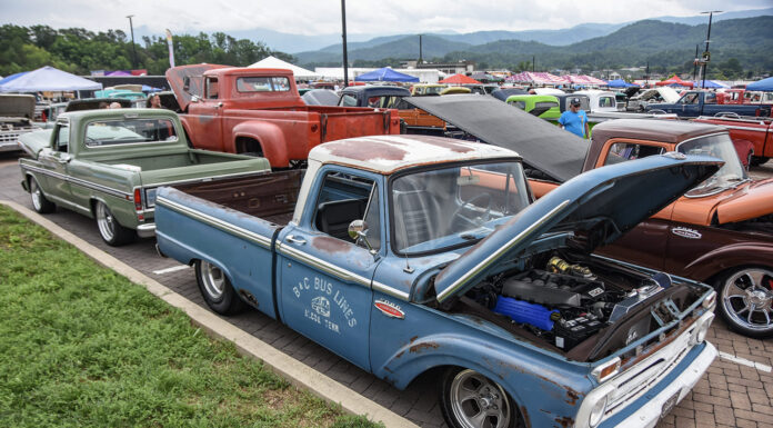 01 1967 ford f100 patina white faded paint coyote swap steel wheels static drop