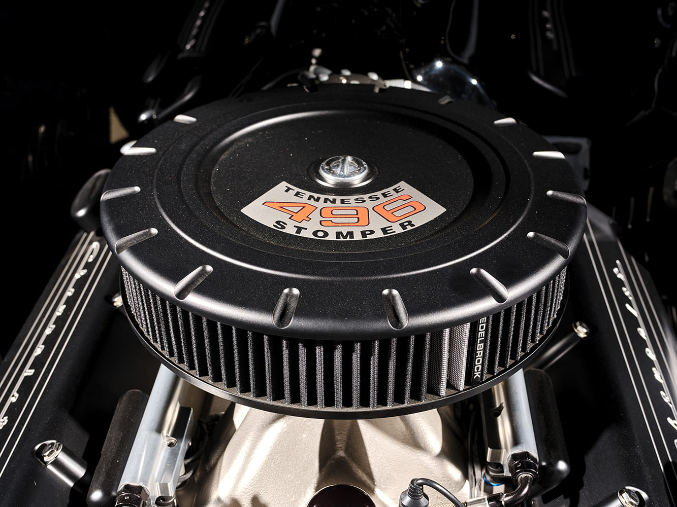 010 1971 Chevy Chevelle SS Edelbrock air filter atop a high performance intake manifold