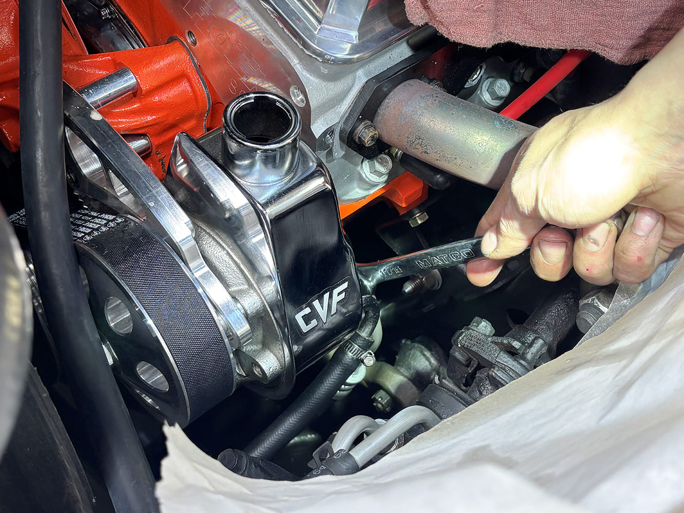 015 Tightening a CVF Racing billet aluminum water pump