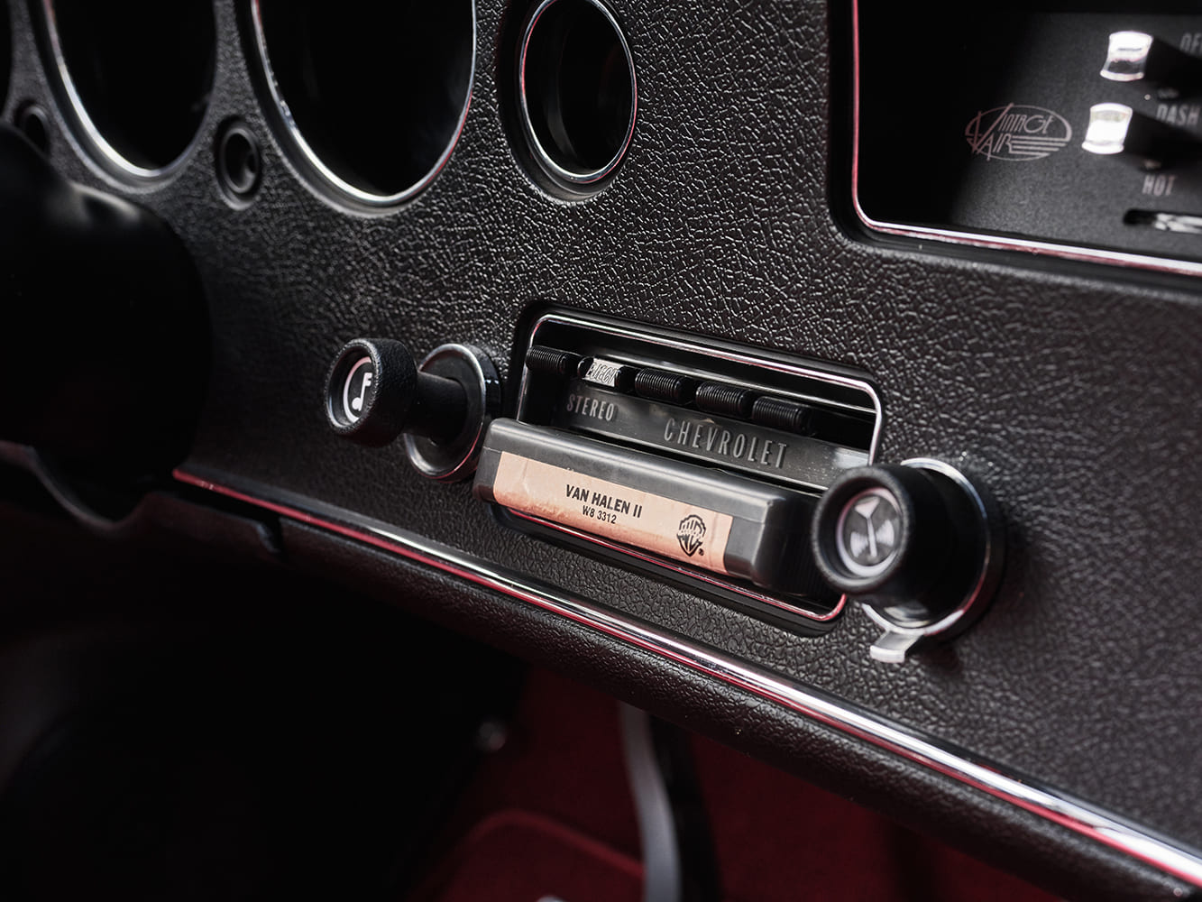 016 1971 Chevy Chevelle SS factory stereo with an 8 track player loaded with Van Halen