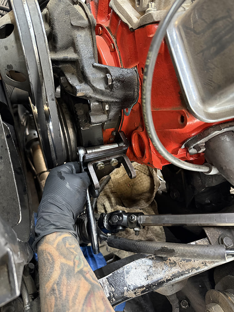 06 squarebody power steering conversion with black billet mount