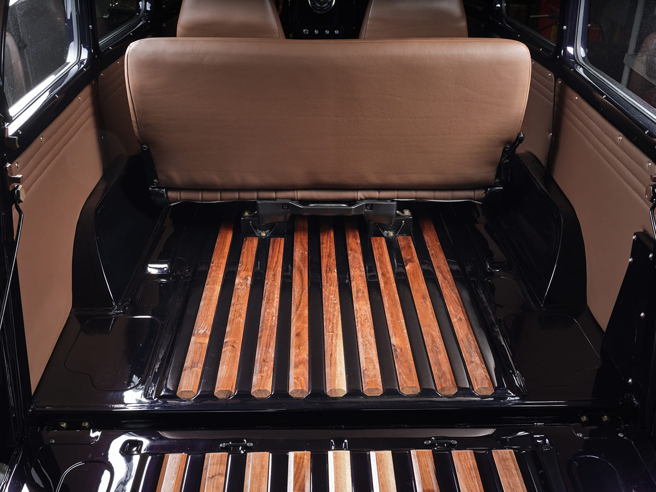 10 1950 Willys Jeep interior cargo wood slat floor tan seats
