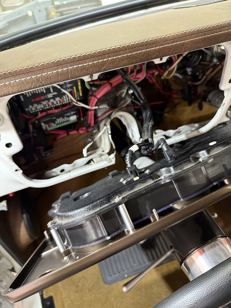 11 c10 billet dash bezel with modern gauges install