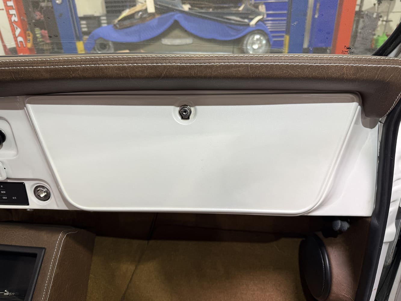 15 vintage c10 interior upgrade with modern electronics