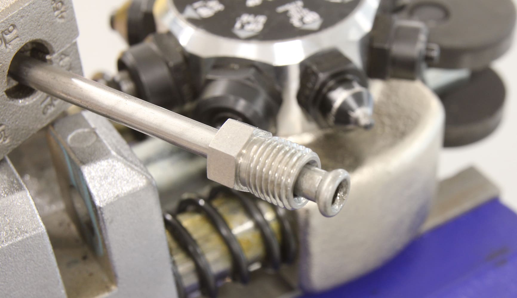 008 Line being double flared in a hydraulic flaring tool for high pressure brake use