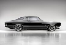 01 1970 Chevelle SS 454 Pro Touring black vinyl top custom staggered wheels