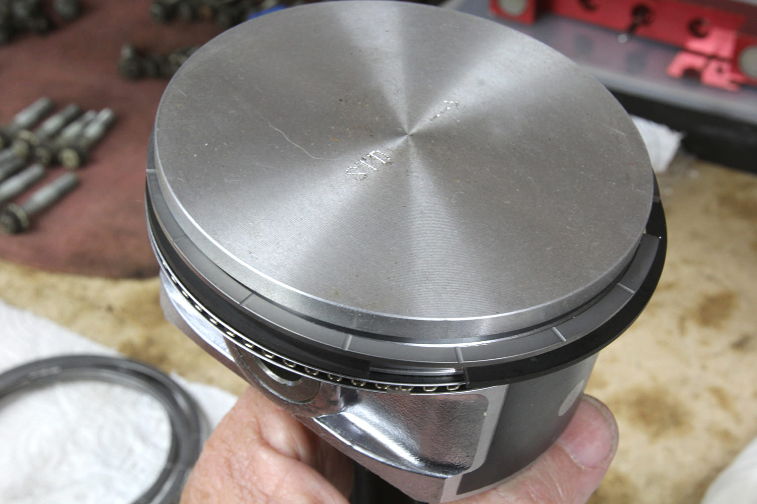 010 Flat top forged piston for LS engine with Total Seal rings designed for high compression performance builds