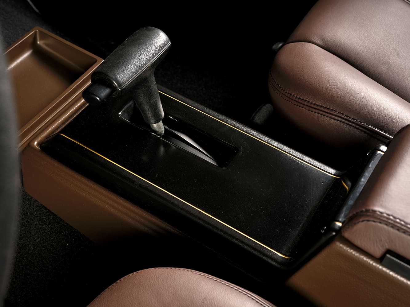 012 1987 Monte Carlo OEM style console shifter with gold pinstriping accent detail