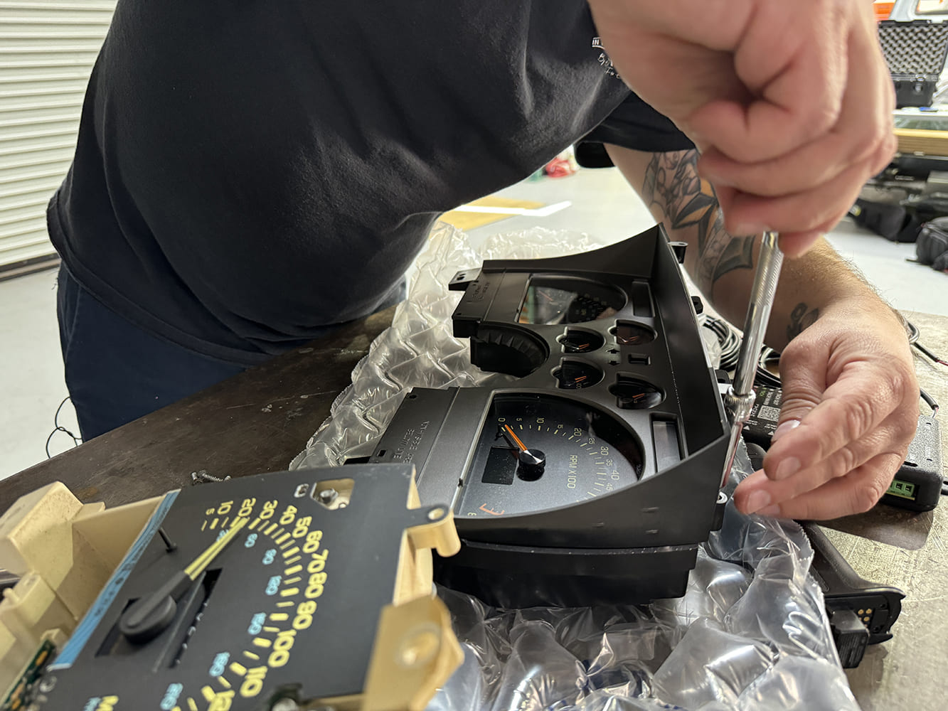 012 assembling dakota digital cluster into third gen camaro housing