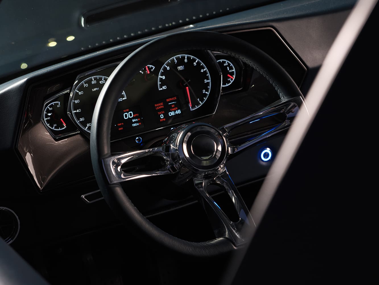 013 1970 Camaro digital dash cluster custom steering wheel setup