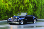 02 1939 Cadillac Convertible front quarter view with dual headlamps and sweeping fenders