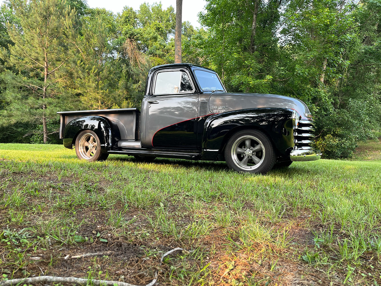 03 chase 1950 chevy 3100 sideview