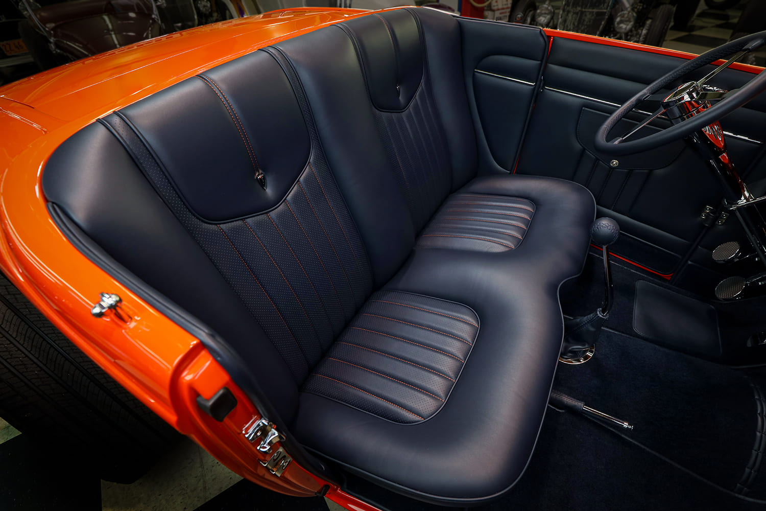 07 1932 Ford Roadster pleated upholstery minimal hot rod interior