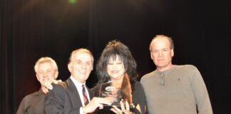 1 angelo giampetroni legends of hot rodding award isca 2012 with elvira