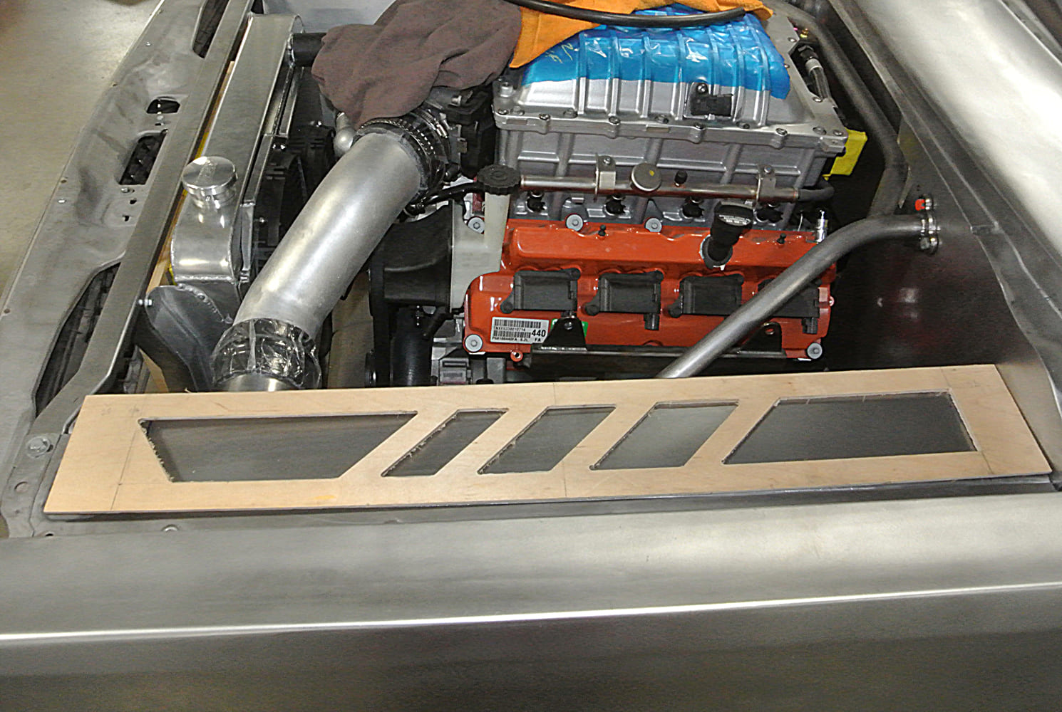 10 Mock up cold air intake and supercharged Gen III HEMI setup with custom firewall bar