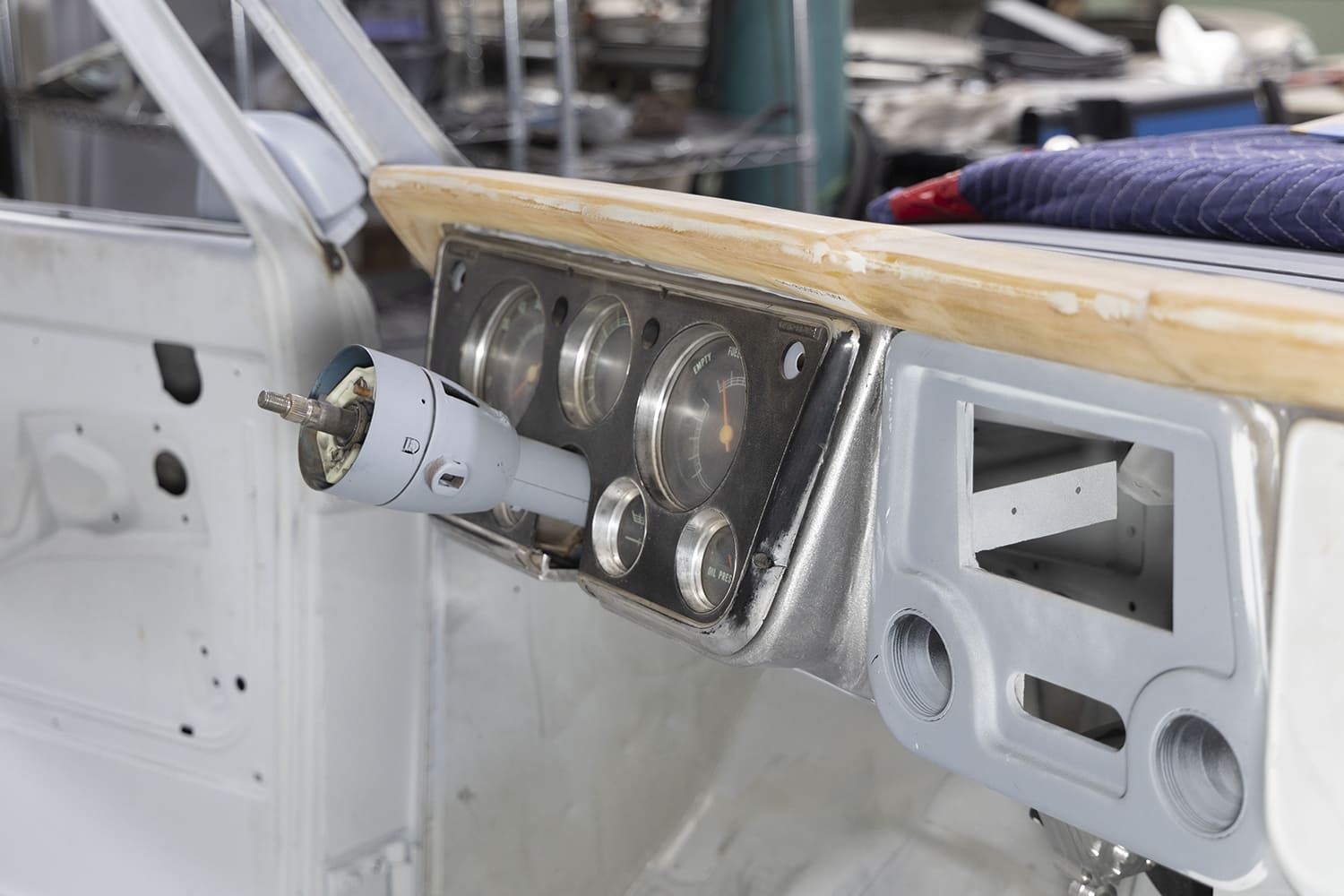 25 completed left side dash transition with filler panel smoothed and feathered