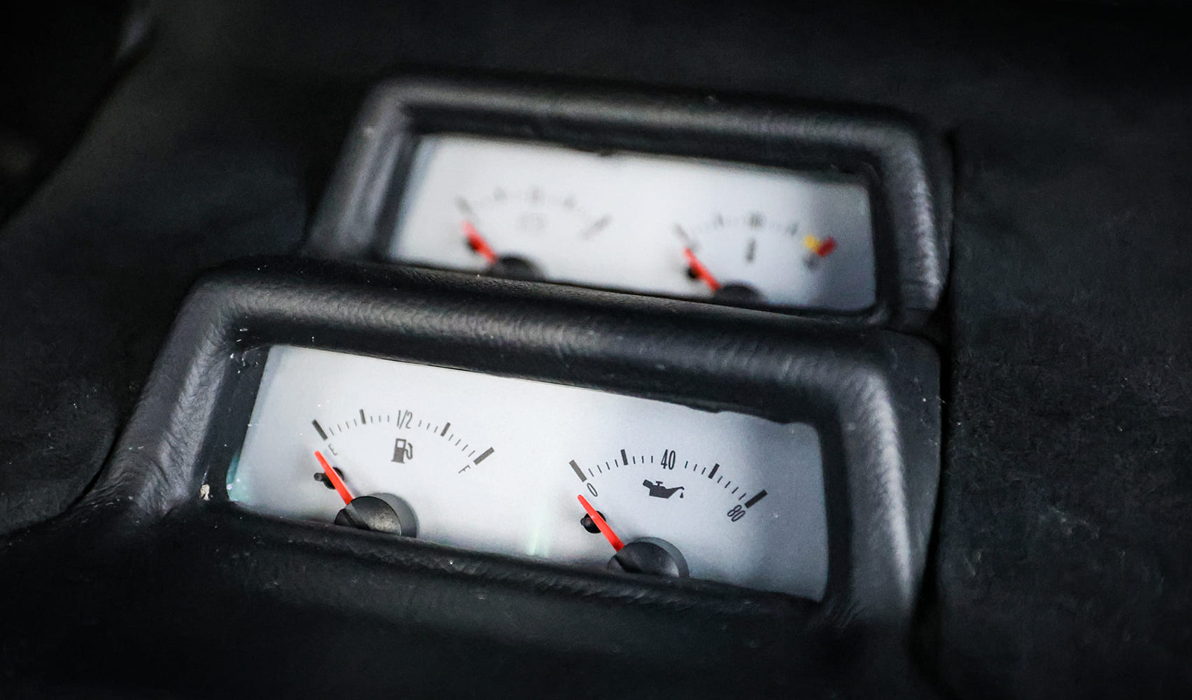 012 1968 Camaro custom console oil pressure and fuel gauges