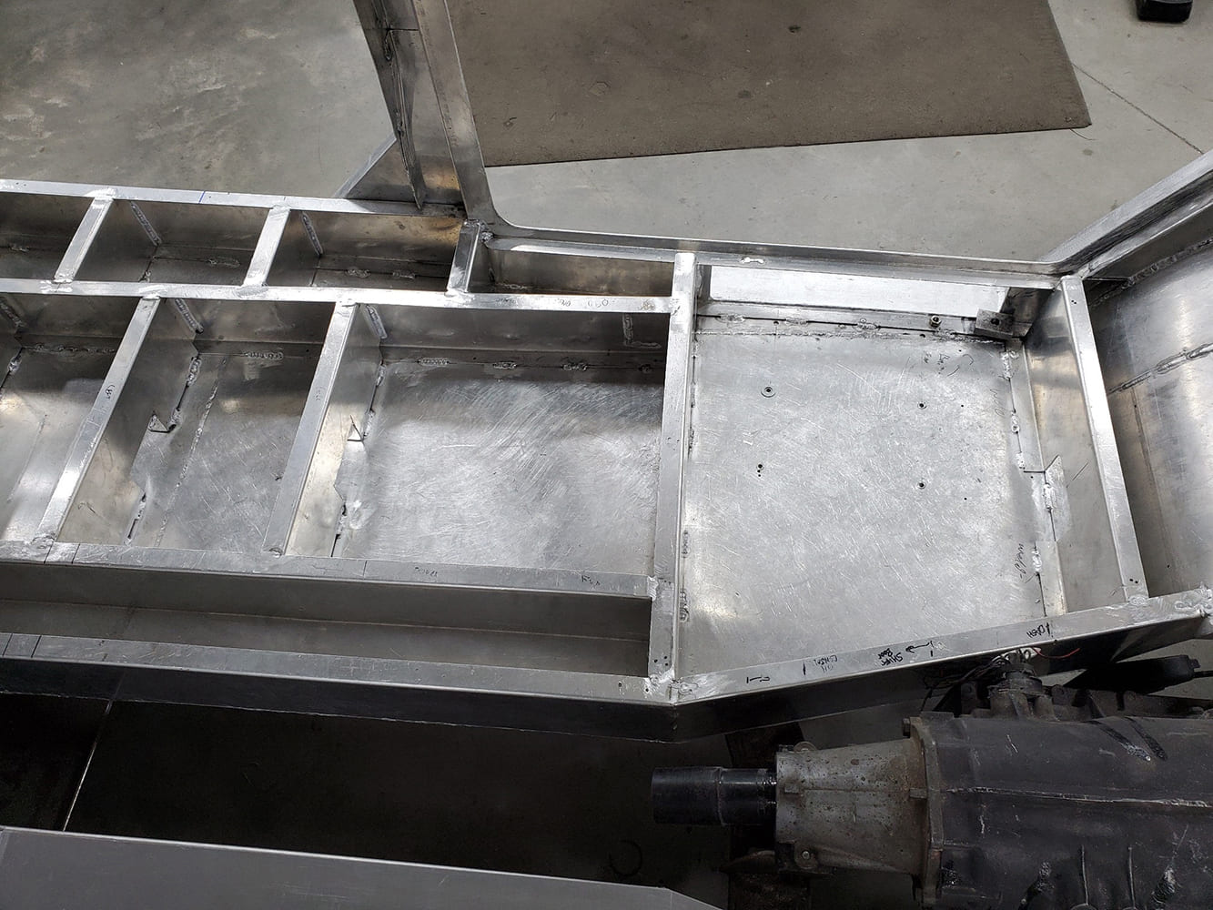 02 1938 Divco floor pan structure aluminum bracing and weld layout