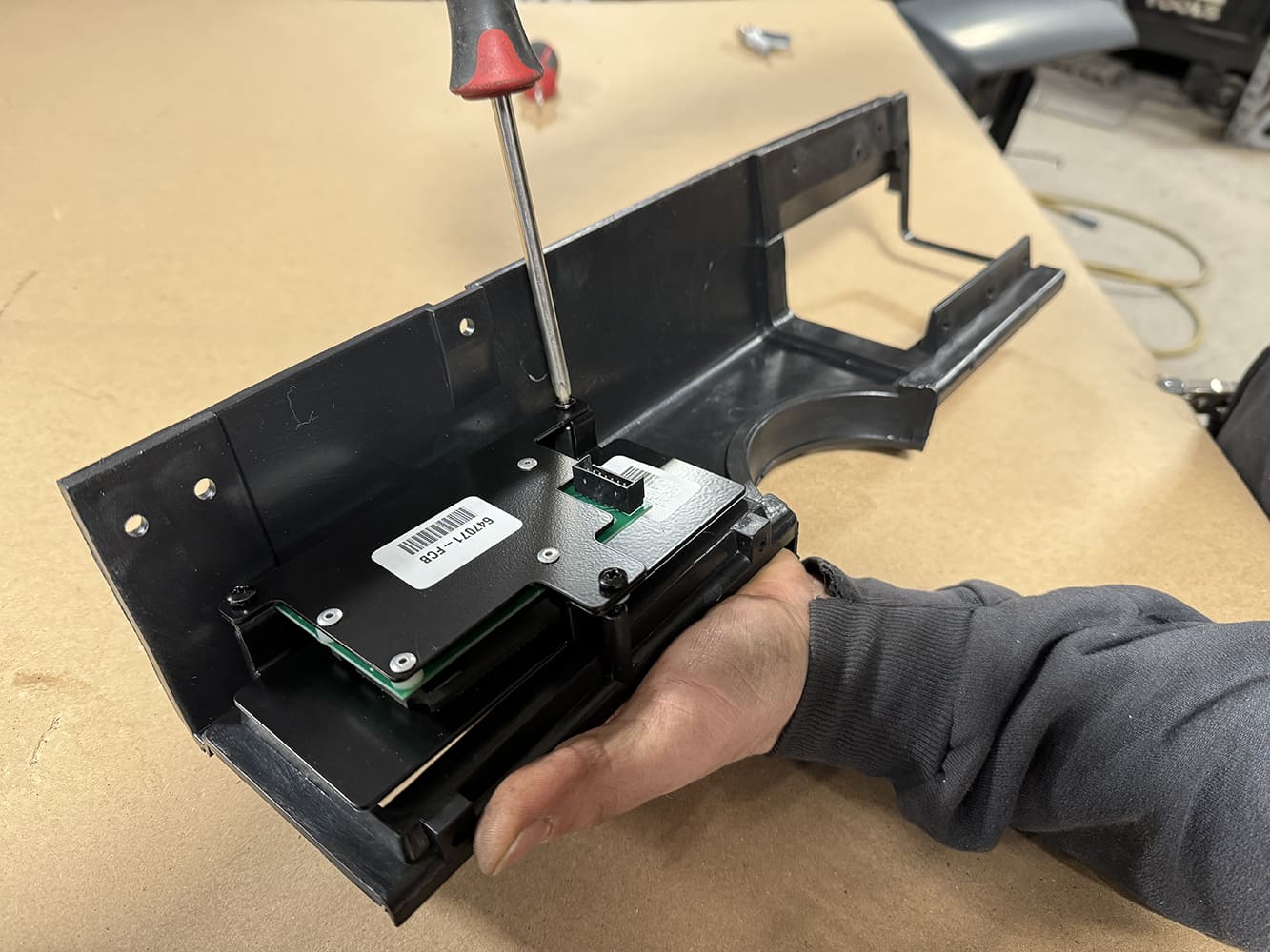 031 Installing the electronic Vintage Air control unit into the panel of a 1971 Camaro