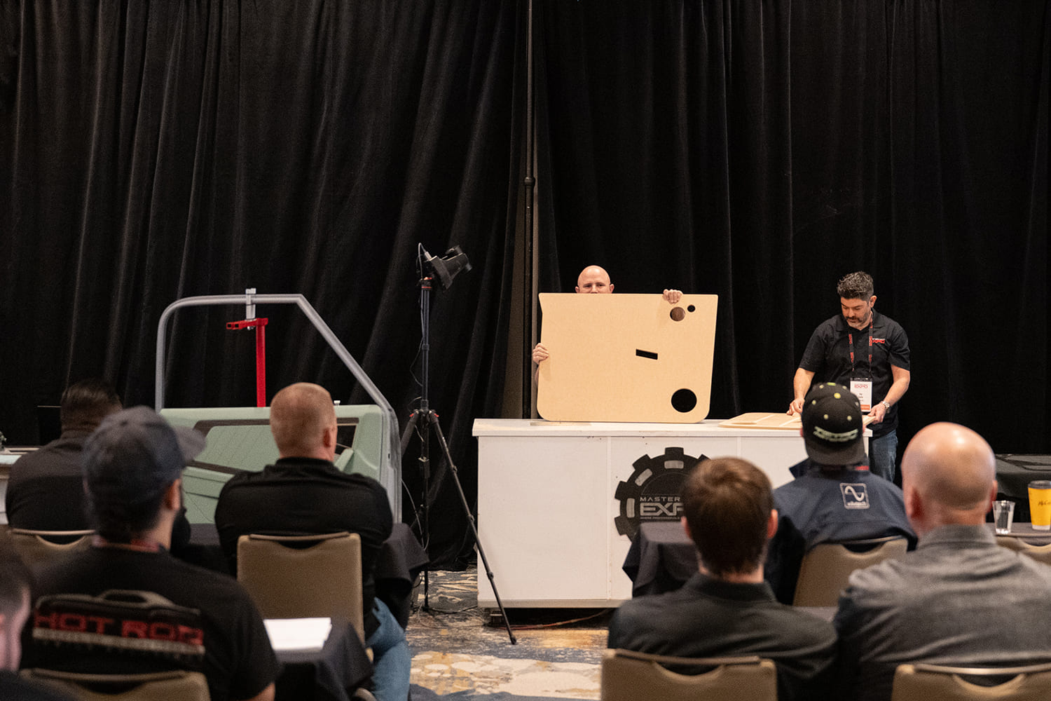 06 Mobile Tech Expo live demo precision panel shaping custom interior hands on tutorial