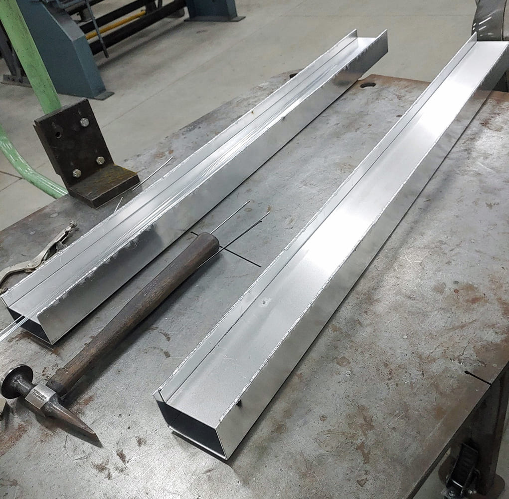 07 1938 Divco custom rectangular aluminum tubing fabrication detail