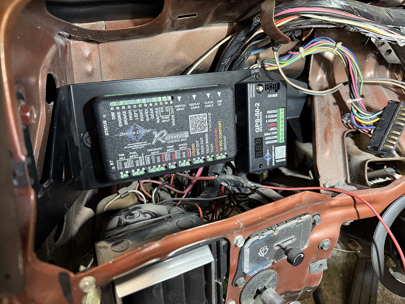 07 dakota digital control box installed behind dash 1973 1987 chevy c10 wiring view