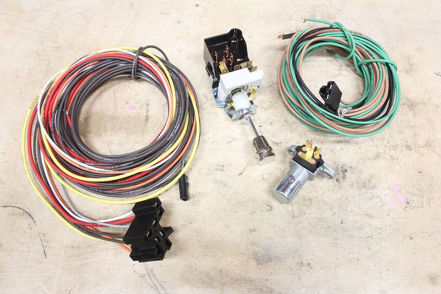 22 Headlight dimmer and ignition switch wiring bundles prepared with matching connectors