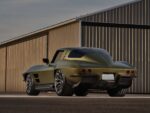 004 1963 Corvette rear angle split window quad taillights carbon diffuser