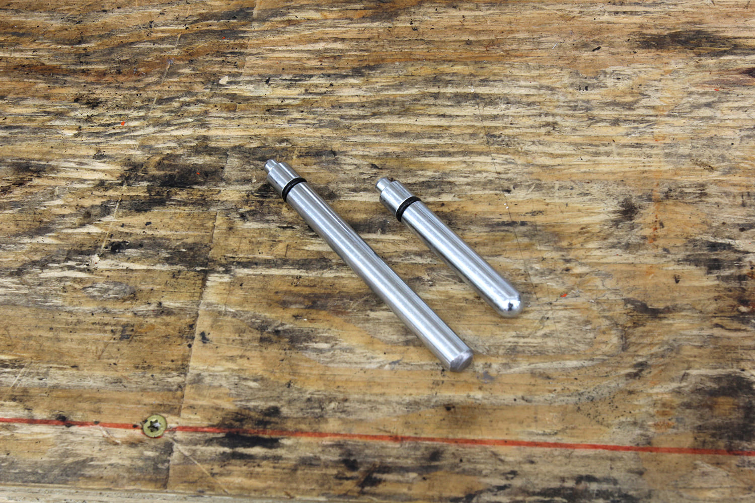 004 Pushrod length pins shown for matching to brake booster or master cylinder setup