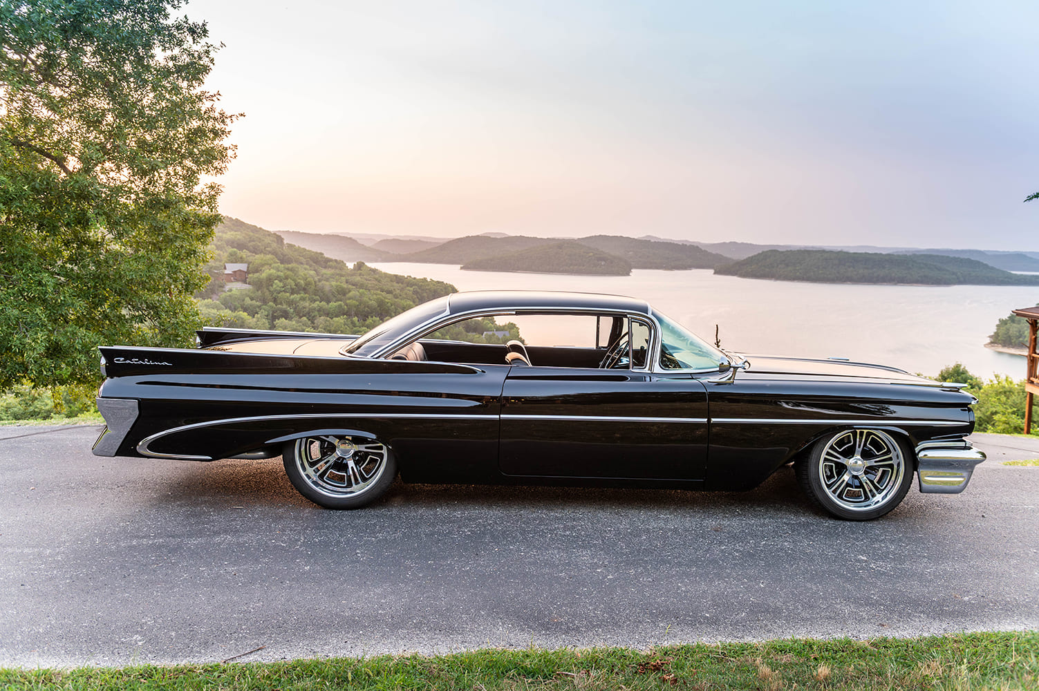 01 1959 Pontiac Catalina fully restored with deep black paint and staggered Billet Specialties wheels 01 1959 Pontiac Catalina fully restored with deep black paint and staggered Billet Specialties wheels