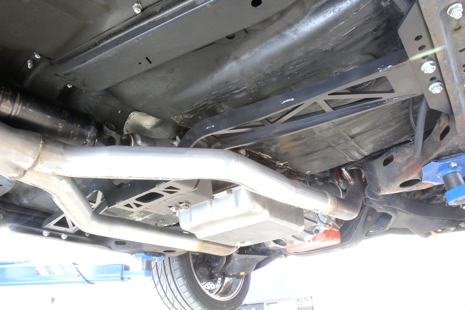 013 crossmember clearance with low profile oil pan and dual exhaust