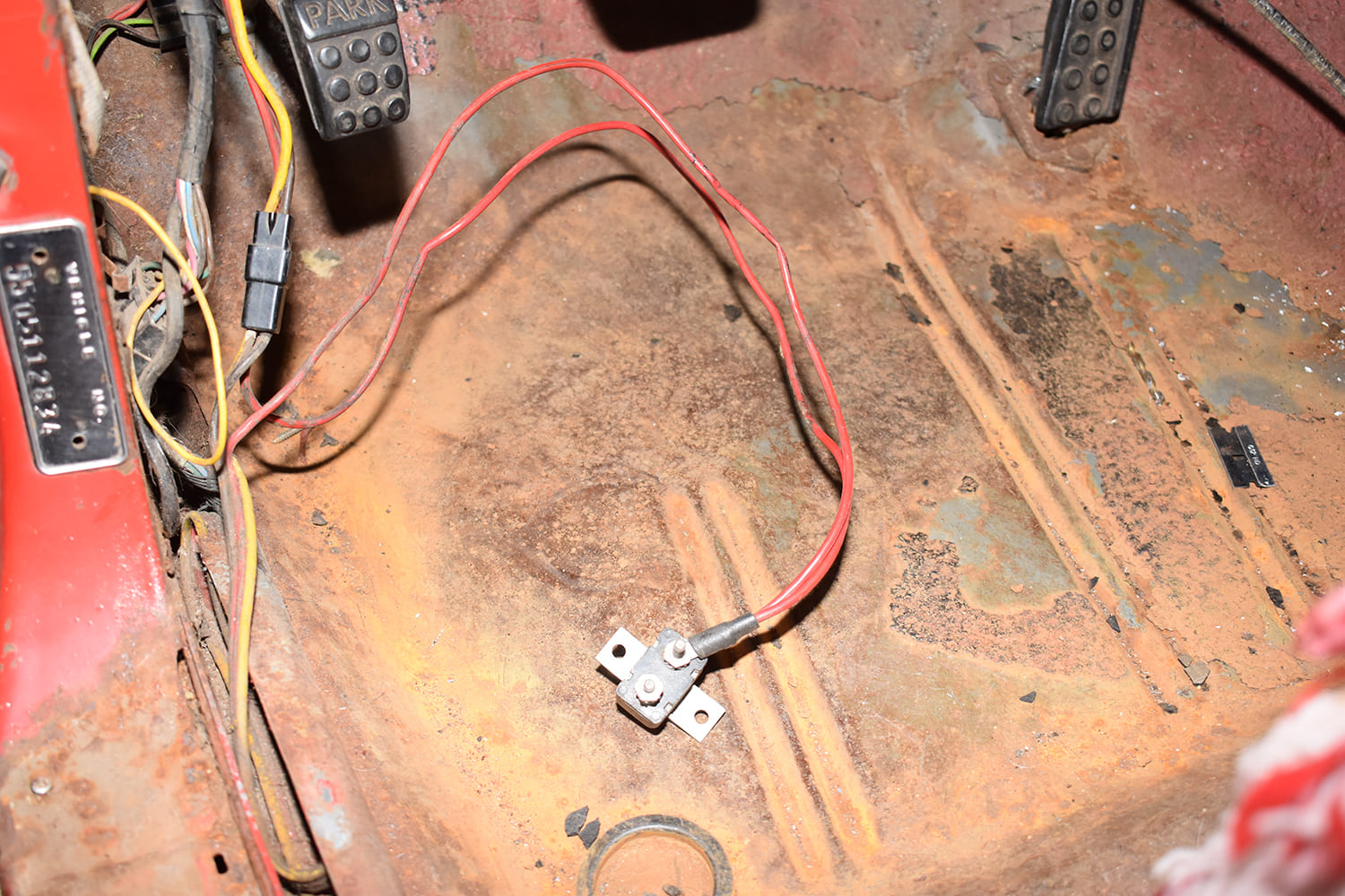 04 old wiring under dash dodge rusty floor parking brake pedal exposed red yellow wires