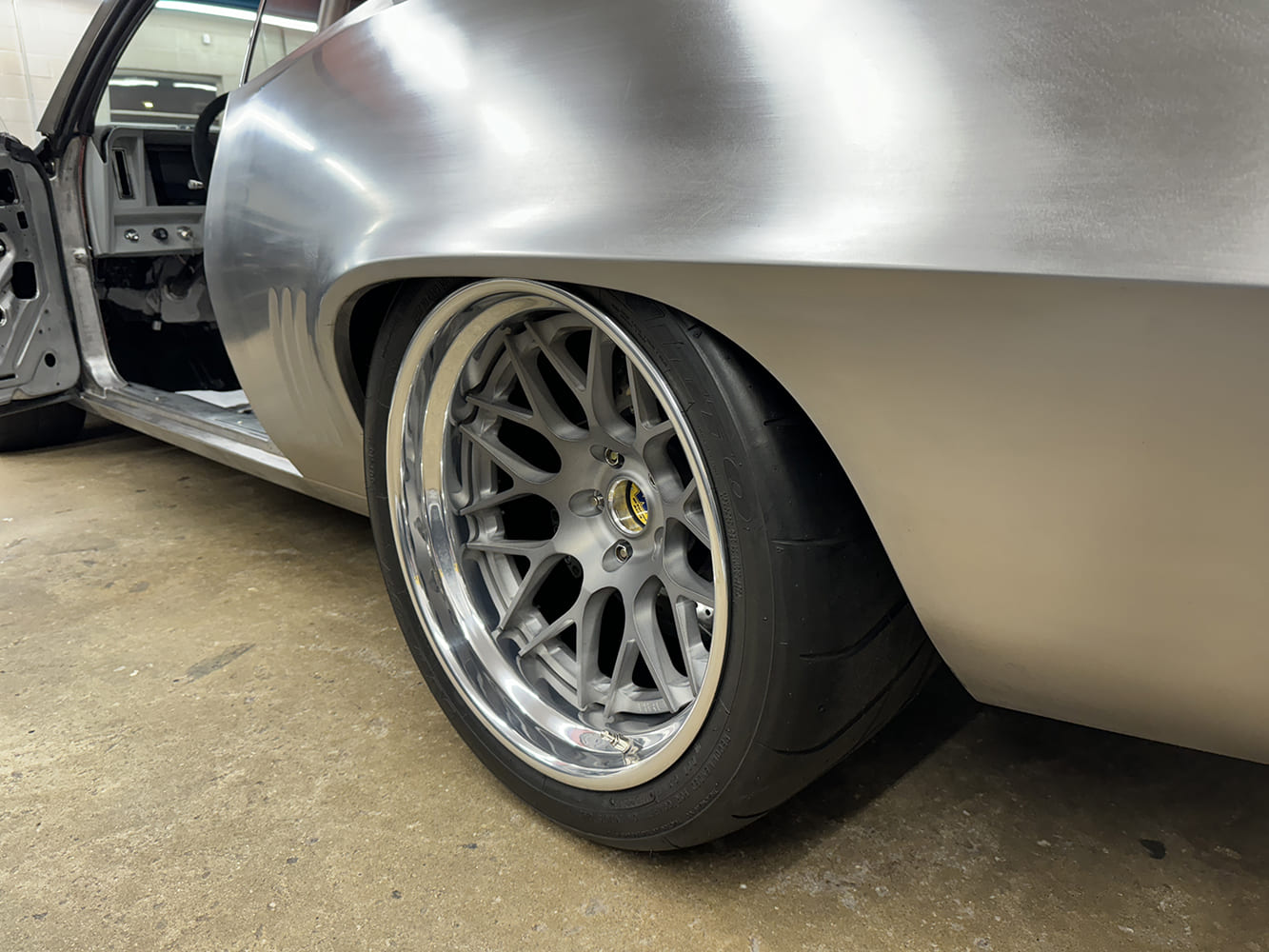 05 1969 Camaro mini tub rear quarter with deep lip wheels