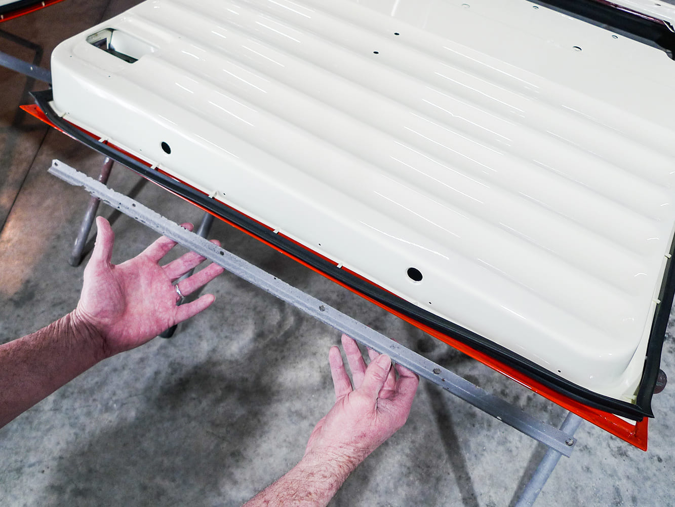 06 Door panel prep for weatherstrip retainer install on Chevy truck