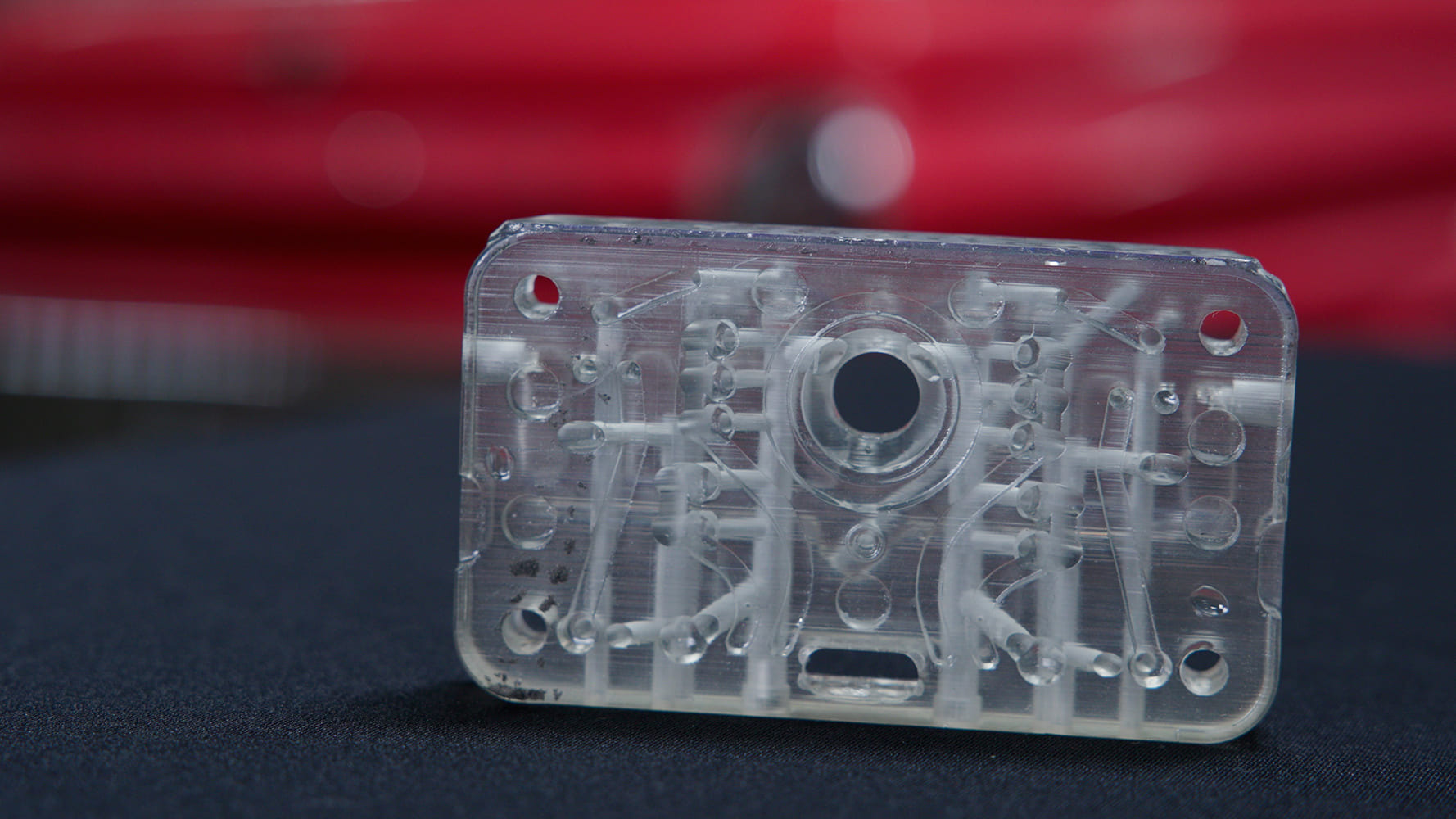 07 Transparent prototype of VRS 4150 metering block for airflow testing