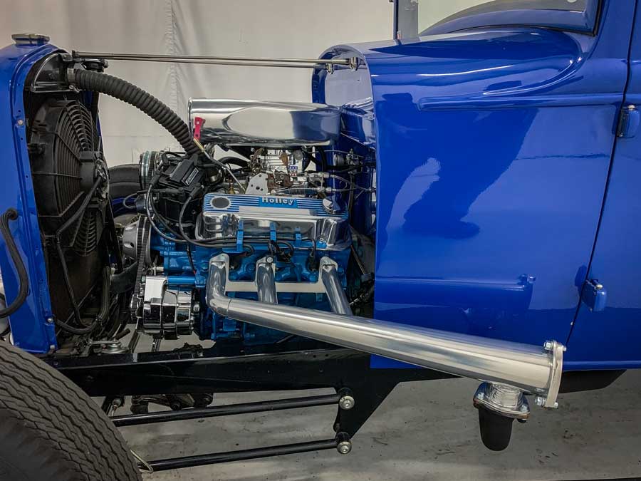 11 1930 ford model a coupe sideview engine