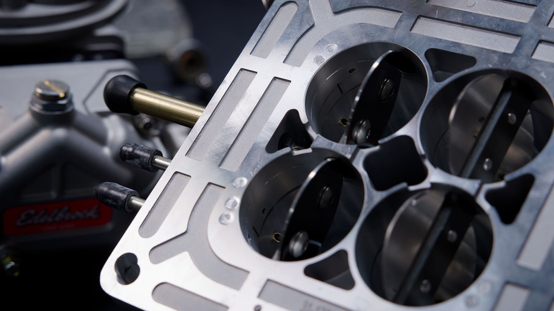 12 Close up of VRS 4150 throttle bores reveals precision machined venturi and throttle blade alignment