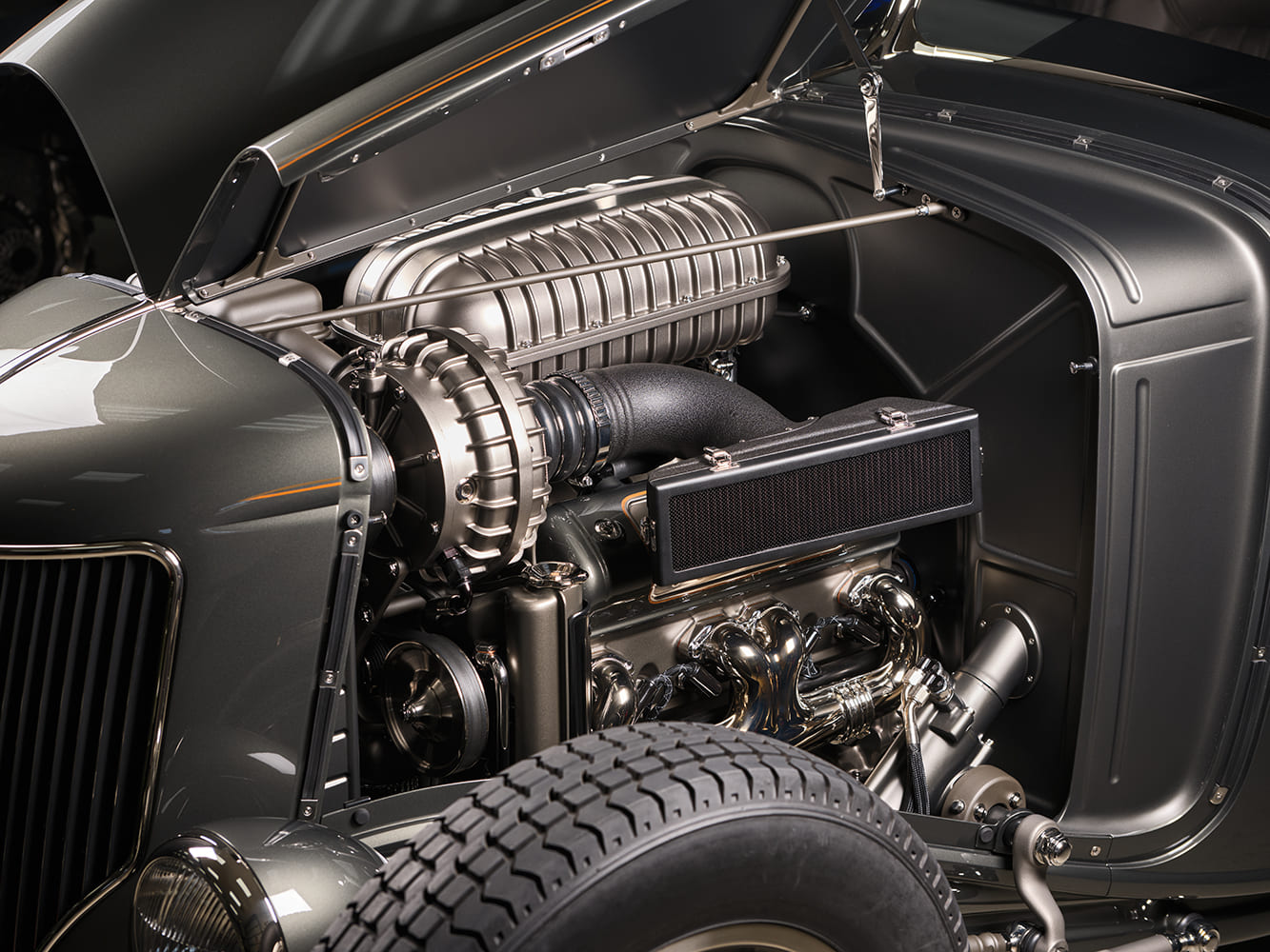 20 1936 Ford highboy blown V8 with vintage style intake twin carb setup and show quality detailing