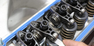 000 roller rocker arm lash adjustment feeler gauge valve spring aluminum head