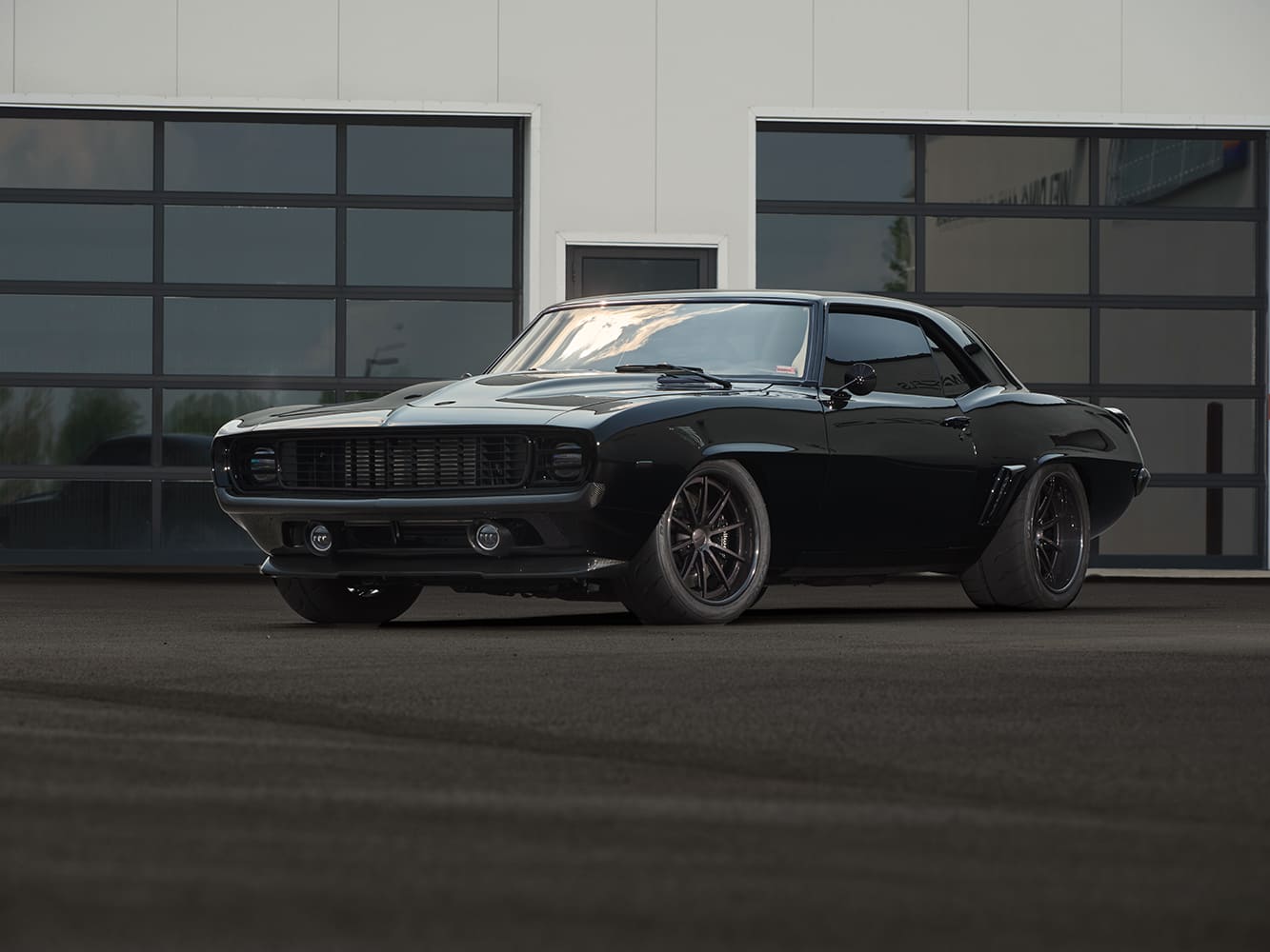 003 1969 camaro billet accessories wilwood brake master cylinder tucked bay