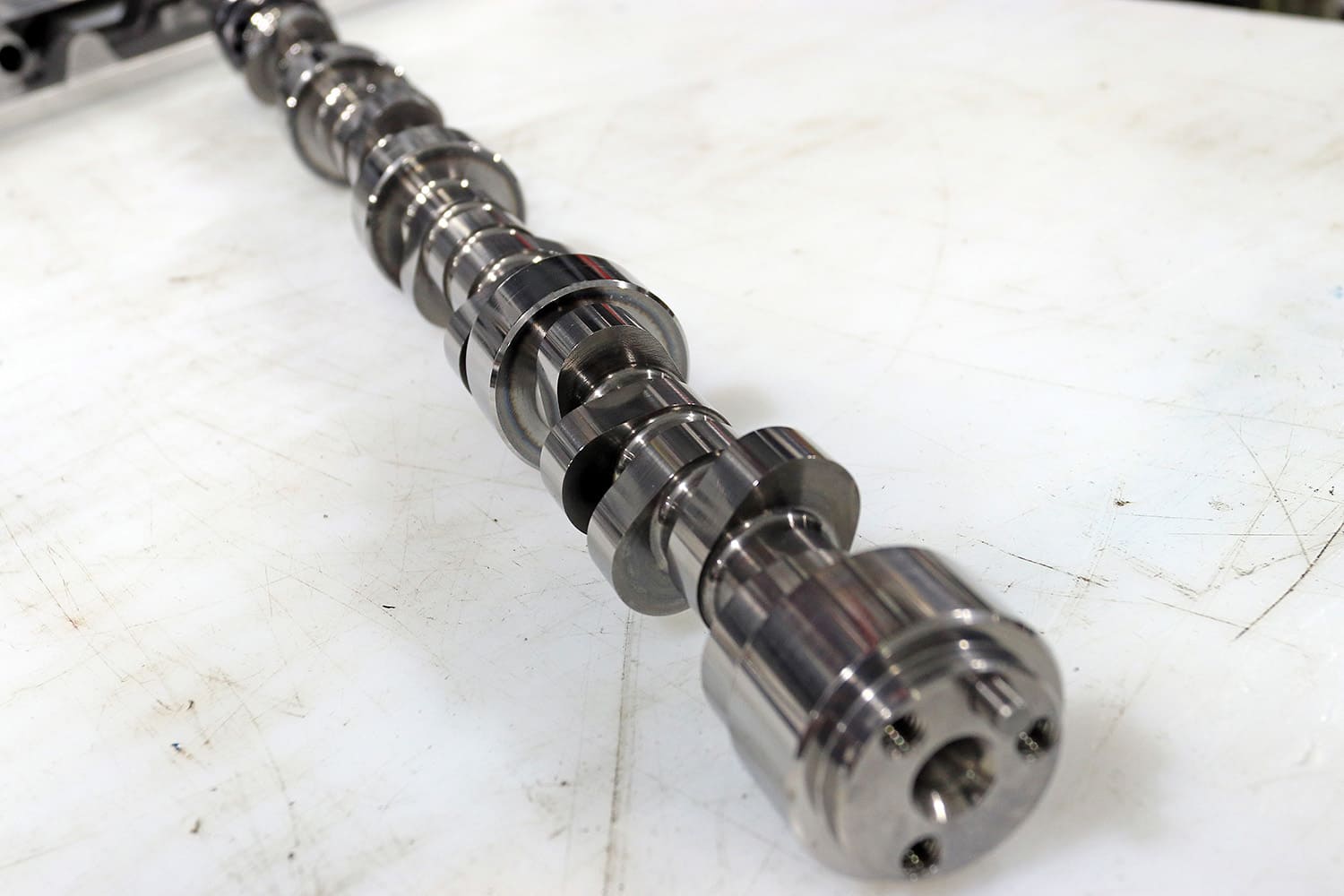 005 Custom ground camshaft with aggressive lobes for high RPM performance builds