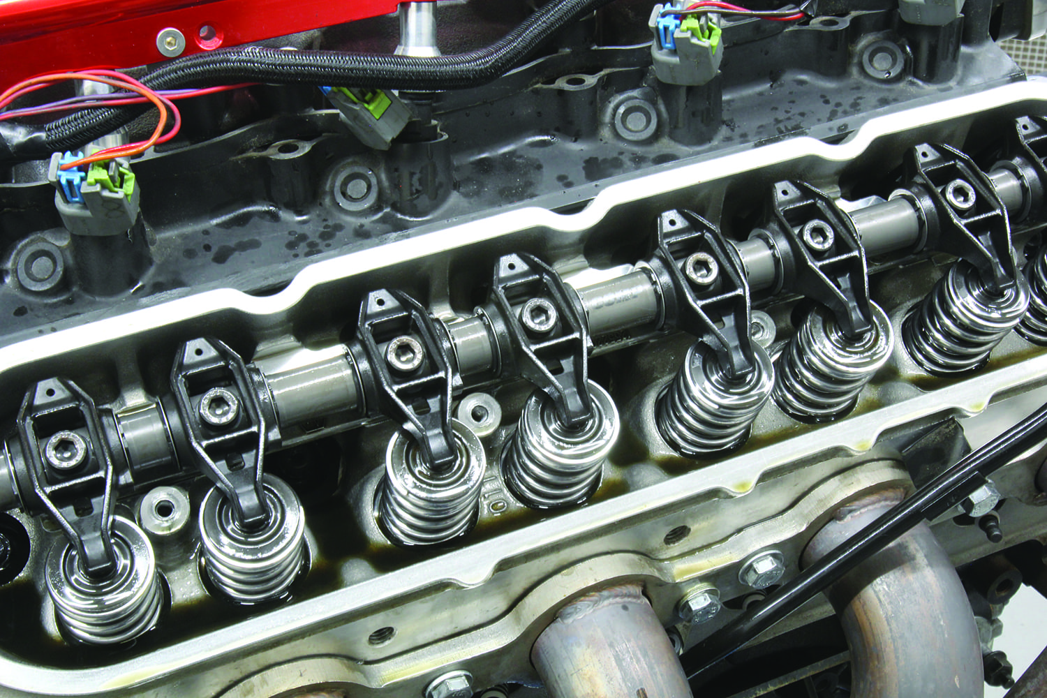 012 LS cathedral port head factory rocker arms rail mounted setup