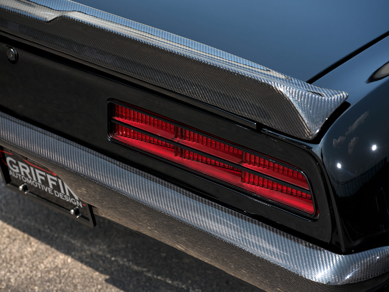 016 1969 camaro carbon fiber ducktail spoiler led tail lights griffin rear panel