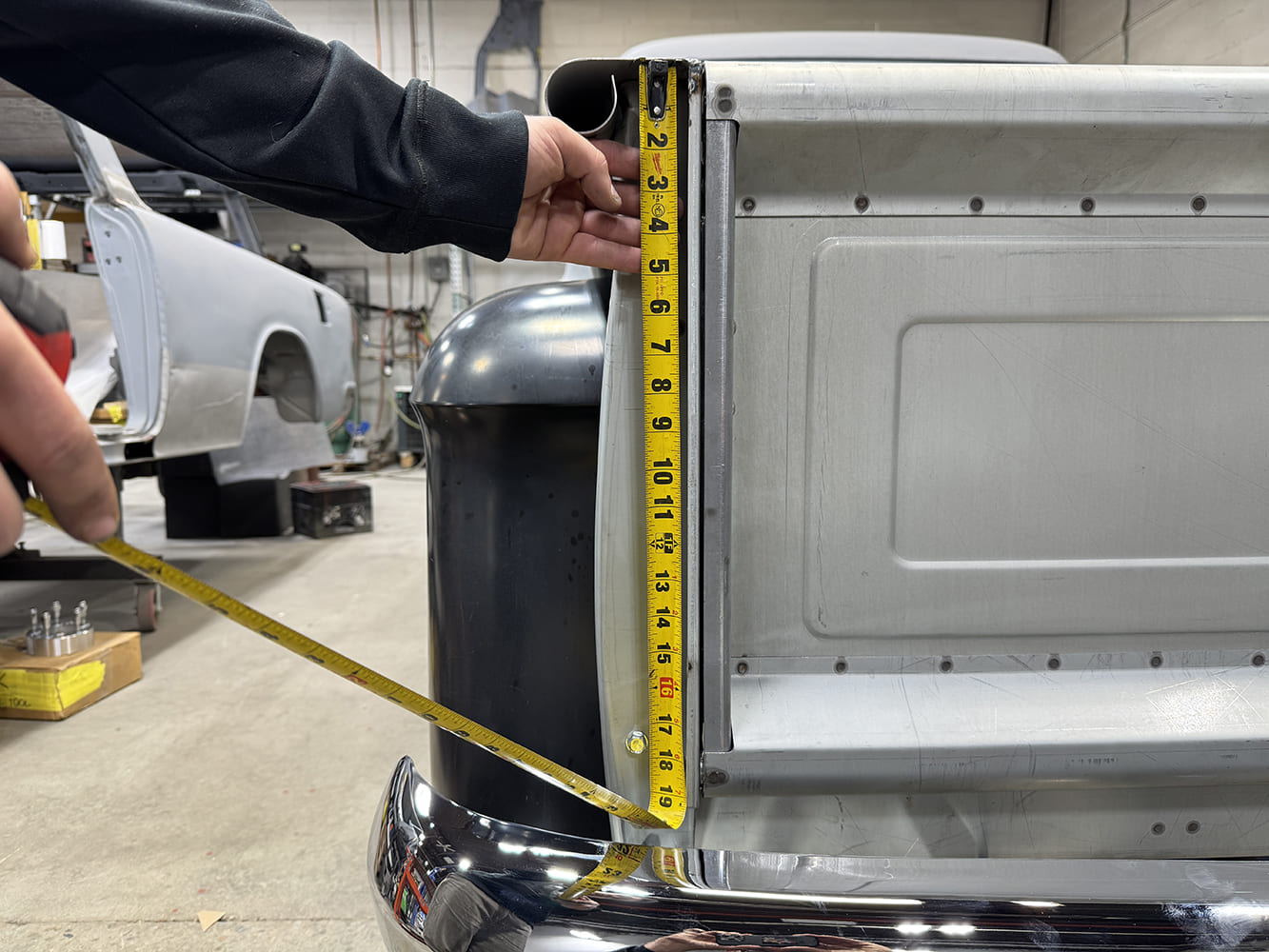 02 chevy c10 stake pocket vertical tape measure tailgate alignment check