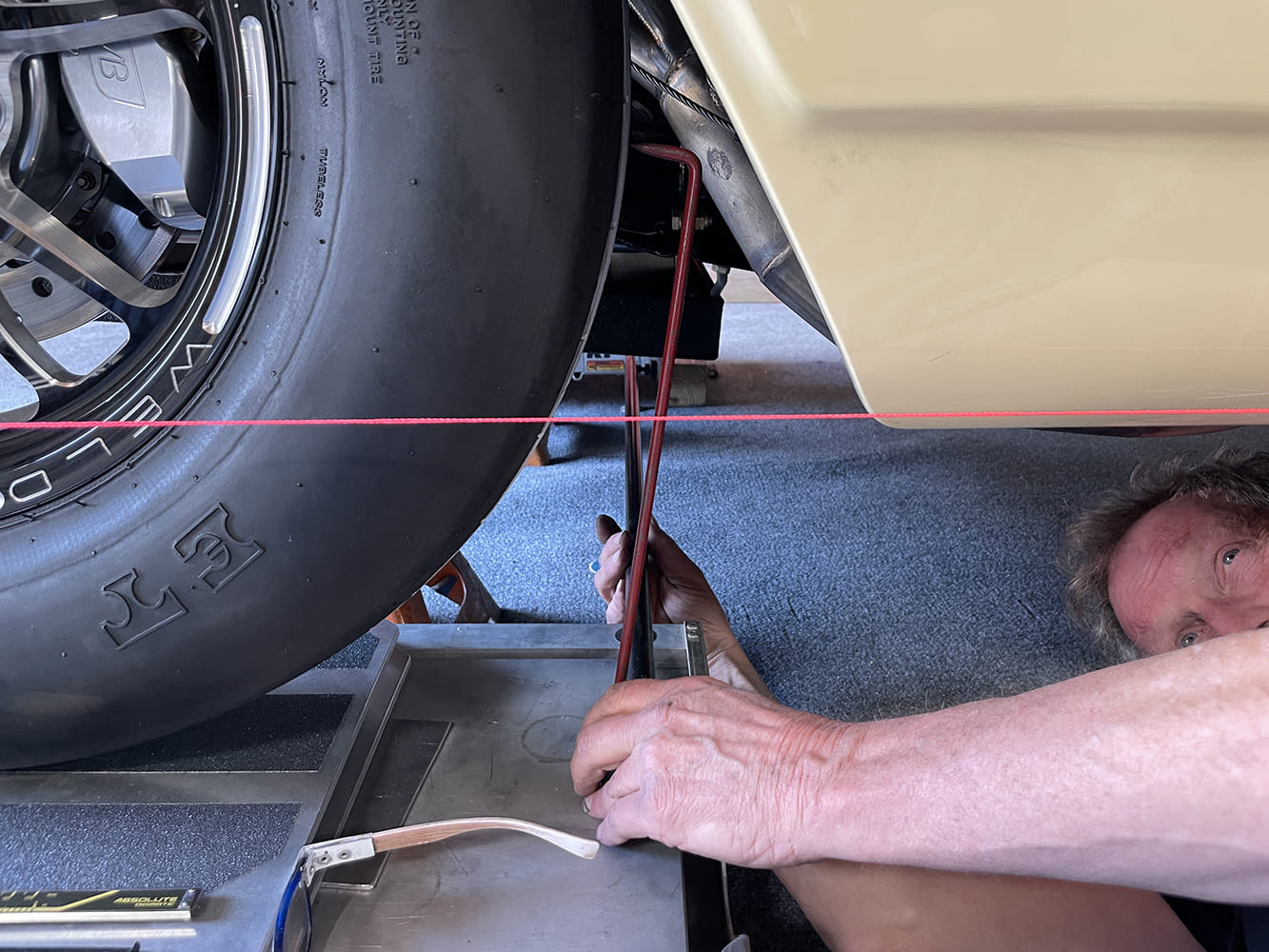 029 setting rear alignment string height with square behind rear tire