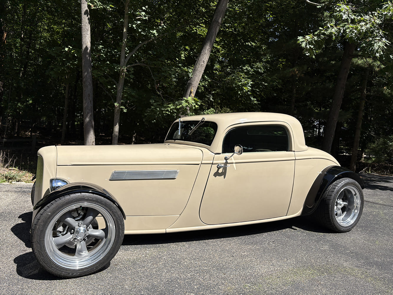 03 in your garage factory five racing 33 side