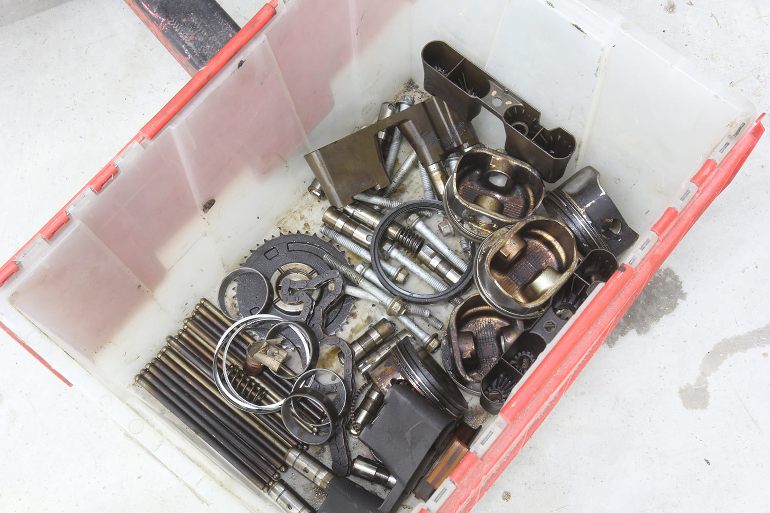 001 AFM delete parts bin pistons lifters chains pushrods hardware